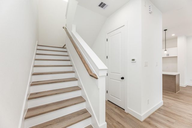 905 Quitman Street A, Houston, TX 77009