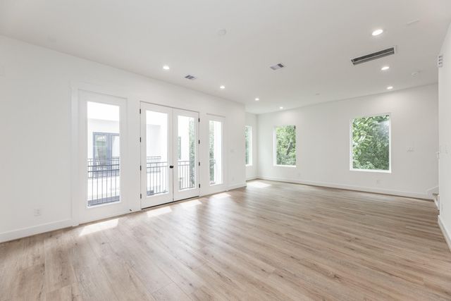 905 Quitman Street A, Houston, TX 77009