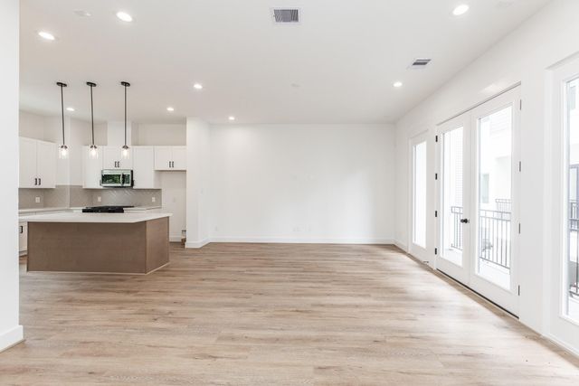 905 Quitman Street A, Houston, TX 77009