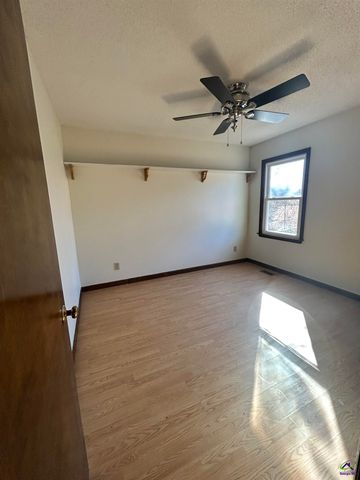 213 J R Boulevard, Macon, GA 31220