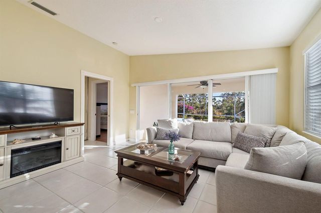 8991 SE Eldorado Way, Hobe Sound, FL 33455