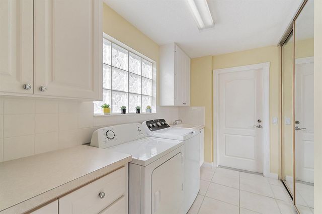8991 SE Eldorado Way, Hobe Sound, FL 33455