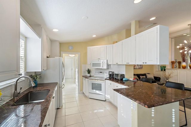 8991 SE Eldorado Way, Hobe Sound, FL 33455