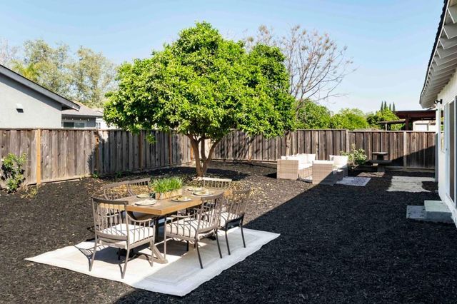 5399 Entrada Olmos, San Jose, CA 95123