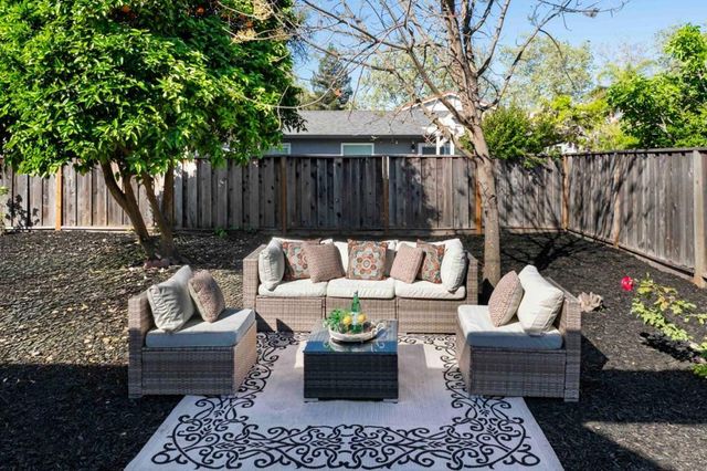 5399 Entrada Olmos, San Jose, CA 95123