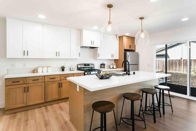 5399 Entrada Olmos, San Jose, CA 95123