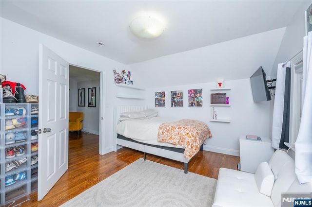 160 Mt Vernon Street, Ridgefield Park, NJ 07660