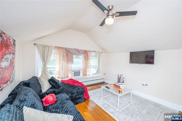 160 Mt Vernon Street, Ridgefield Park, NJ 07660