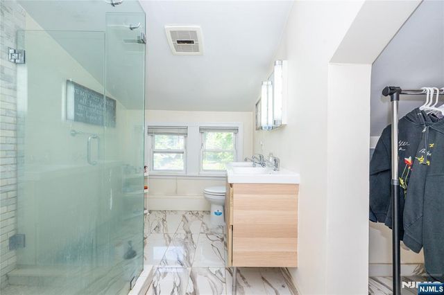 160 Mt Vernon Street, Ridgefield Park, NJ 07660
