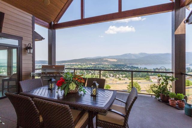 224 N CHIEF GARRY Dr, Liberty Lake, WA 99019