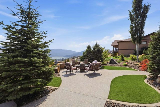 224 N CHIEF GARRY Dr, Liberty Lake, WA 99019