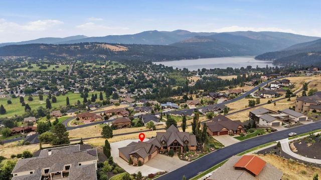 224 N CHIEF GARRY Dr, Liberty Lake, WA 99019