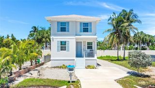 1727 Danford ST, Naples, FL 34112