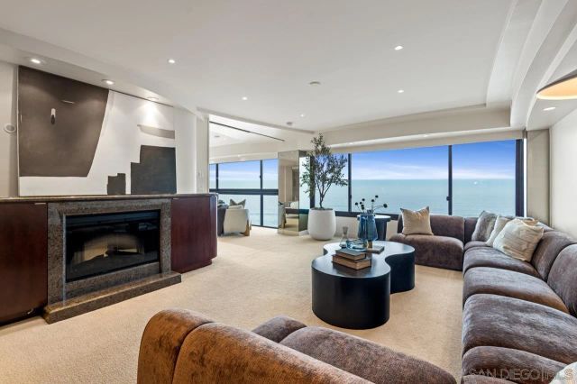 939 Coast Blvd 15E, La Jolla, CA 92037