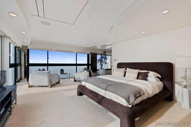 939 Coast Blvd 15E, La Jolla, CA 92037