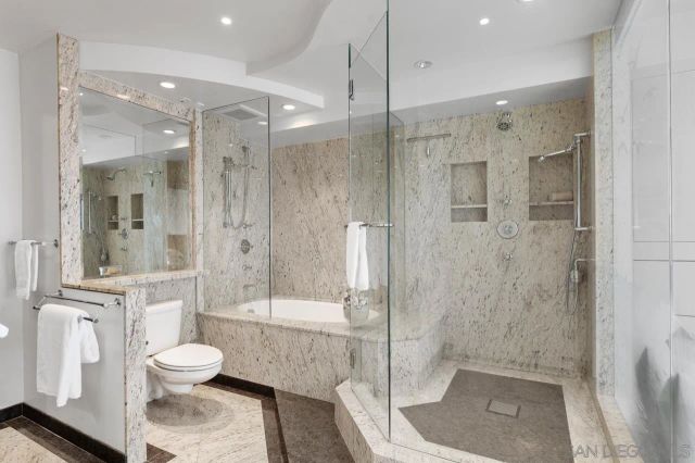 939 Coast Blvd 15E, La Jolla, CA 92037