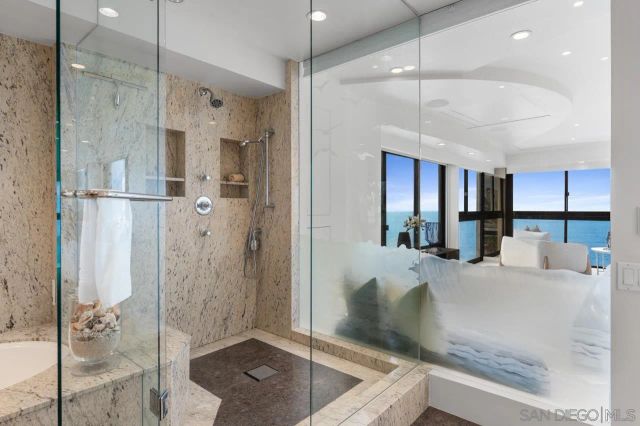 939 Coast Blvd 15E, La Jolla, CA 92037