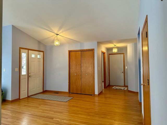 11904 Somerset Road, Orland Park, IL 60467