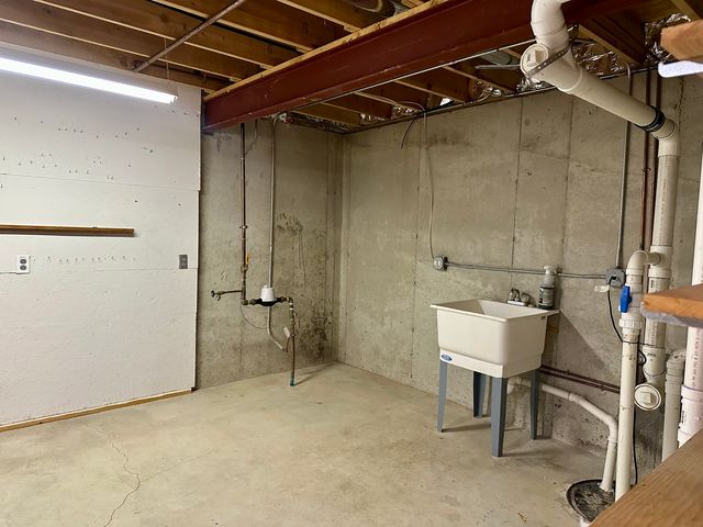 11904 Somerset Road, Orland Park, IL 60467