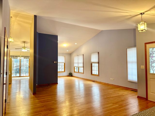 11904 Somerset Road, Orland Park, IL 60467