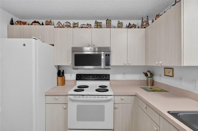 1630 TAMPICO PLACE, Lady Lake, FL 32159