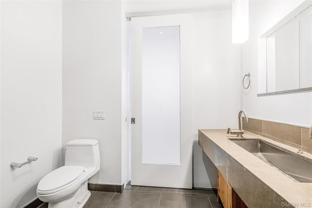 55 Berry Street 4F, Brooklyn, NY 11249