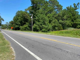 9142 Highway 90, Longs, SC 29568