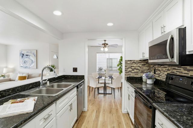 3819 7 Trees Boulevard 303, San Jose, CA 95111