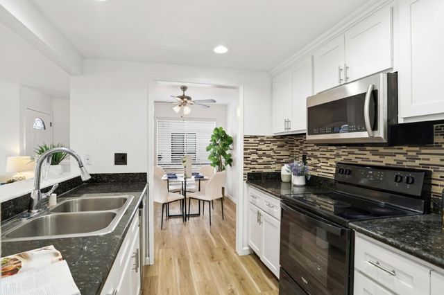 3819 7 Trees Boulevard 303, San Jose, CA 95111