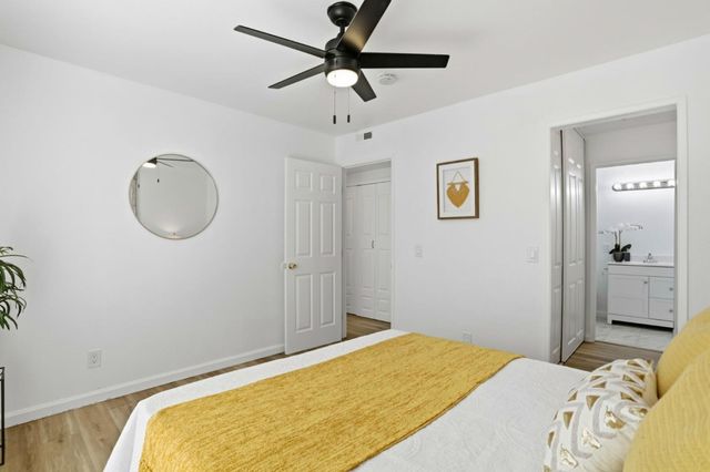 3819 7 Trees Boulevard 303, San Jose, CA 95111