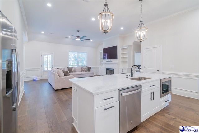 994 Cedar Crest, Florence, SC 29501