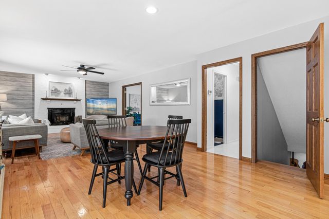 5816 Oxford Street N, Shoreview, MN 55126