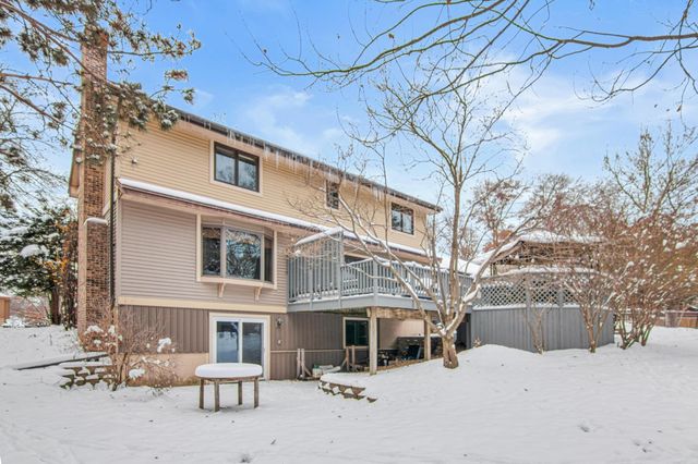 5816 Oxford Street N, Shoreview, MN 55126