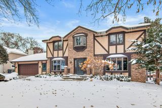5816 Oxford Street N, Shoreview, MN 55126
