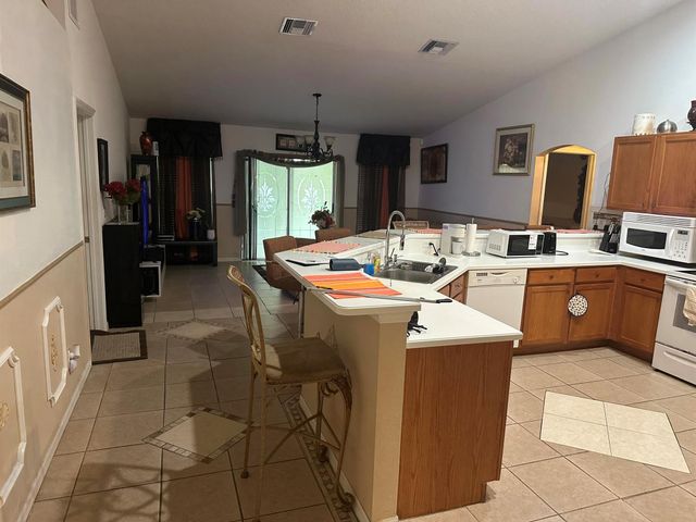 4285 SW Savona Boulevard, Port St Lucie, FL 34953