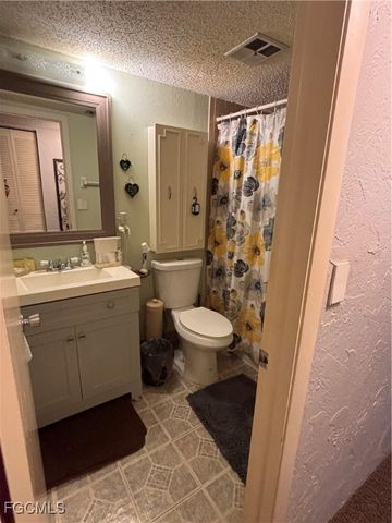 7007 New Post DR 3, North Fort Myers, FL 33917