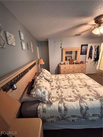 7007 New Post DR 3, North Fort Myers, FL 33917