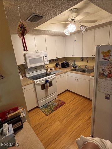 7007 New Post DR 3, North Fort Myers, FL 33917