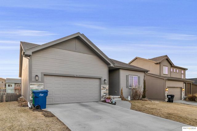 7106 N 140Th Avenue, Omaha, NE 68142