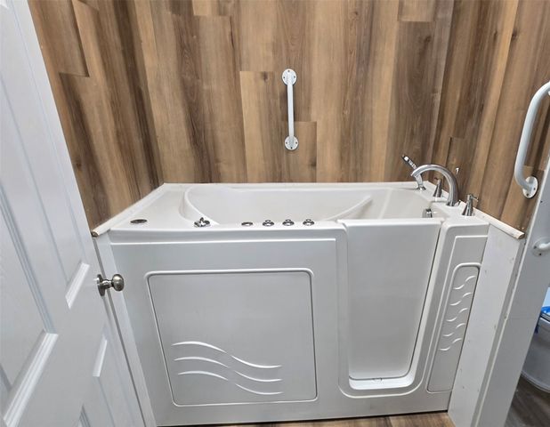 121 Arrowhead, Quitman, TX 75783