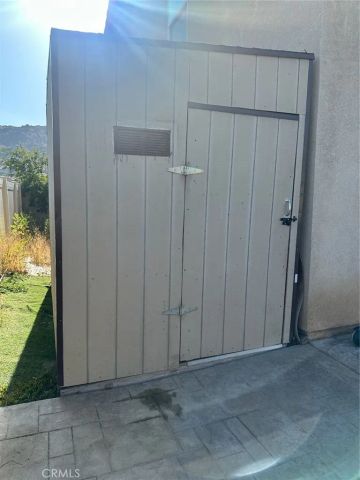 653 Suukat Court, San Jacinto, CA 92582