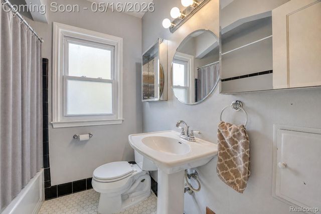 1349 Northway Street, Ferndale, MI 48220