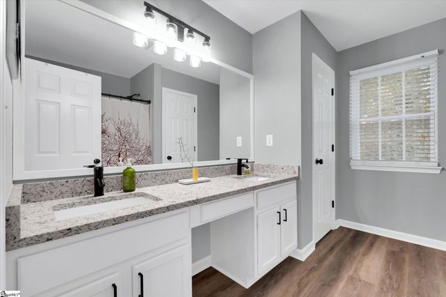 527 N River Road, Cleveland, SC 29635