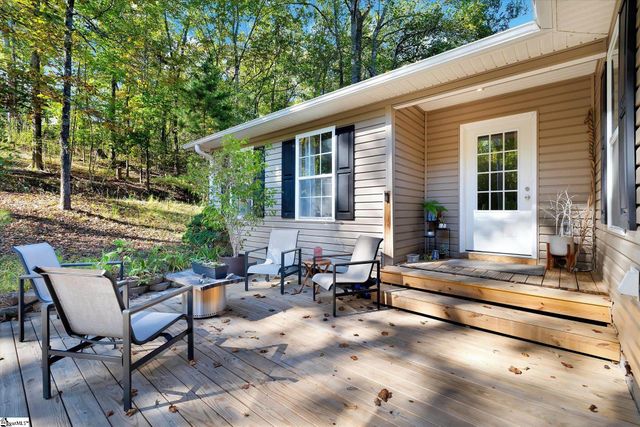 527 N River Road, Cleveland, SC 29635