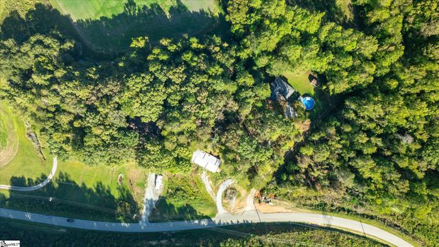 527 N River Road, Cleveland, SC 29635