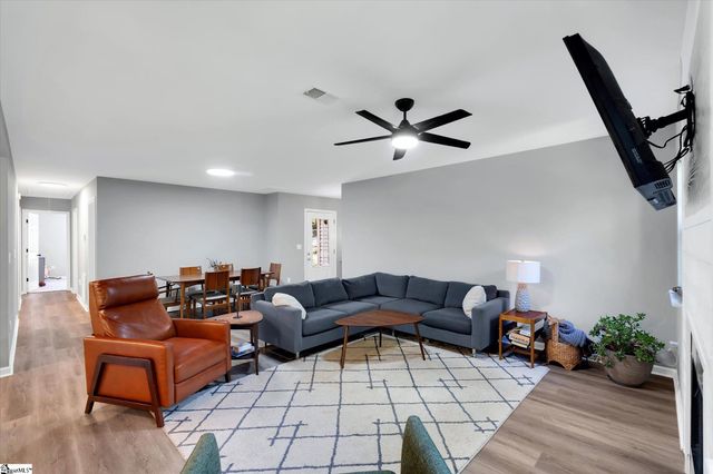 527 N River Road, Cleveland, SC 29635