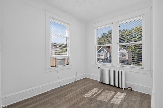 2114 Chestnut AVE, Newport News, VA 23607
