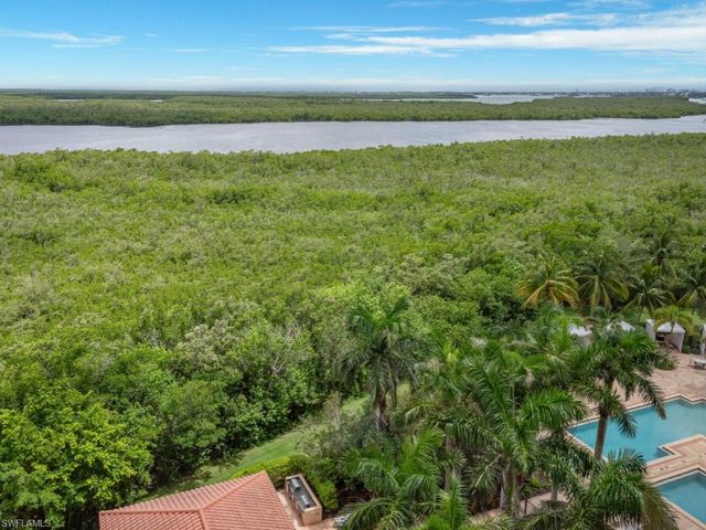 1050 Borghese LN 804, Naples, FL 34114