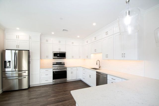 2 Proprietor's Drive 25, Marshfield, MA 02050