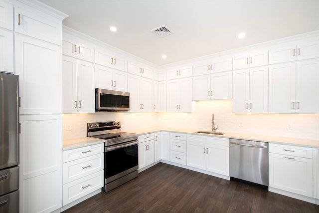 2 Proprietor's Drive 25, Marshfield, MA 02050